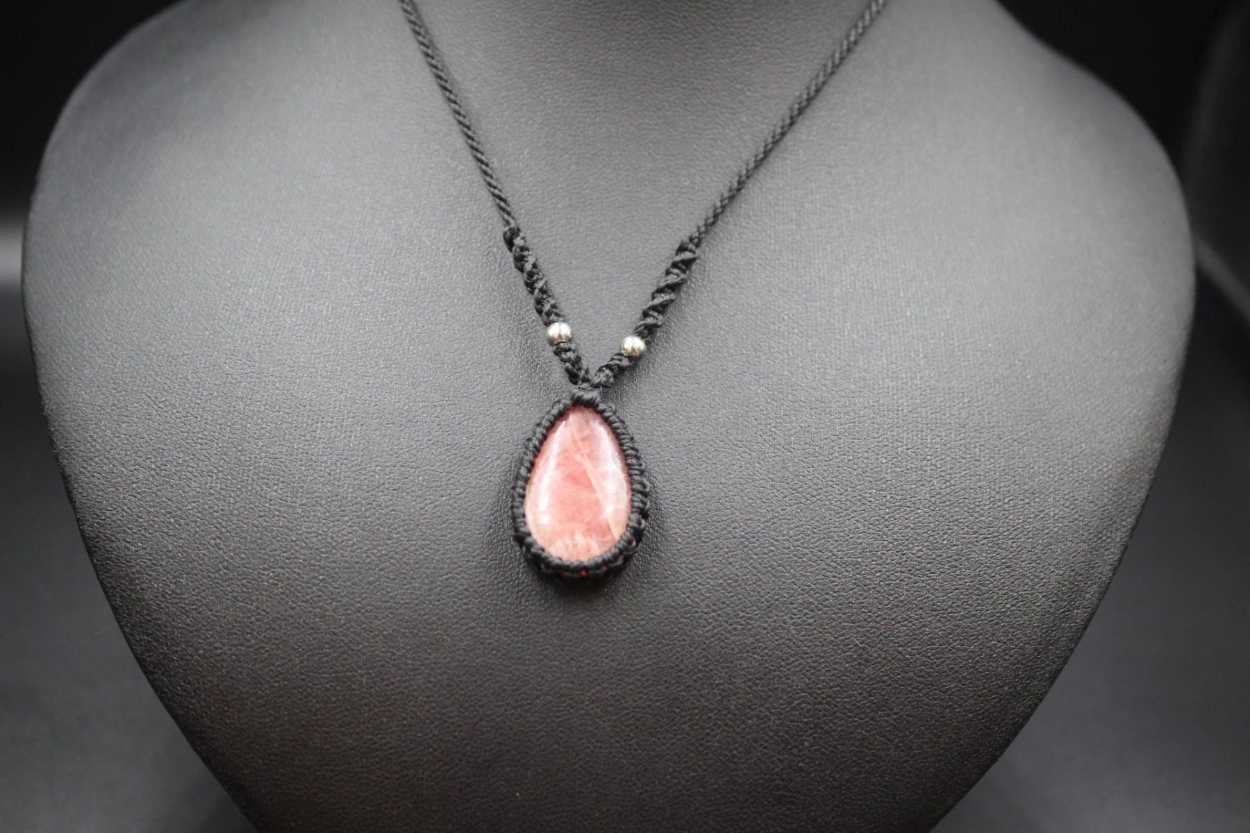 Catenine: Rhodochrosit Kette aus Makramee – Nuovo e nell'imballaggio originale da Zürich venduto da MEVAS-Schmuck 3