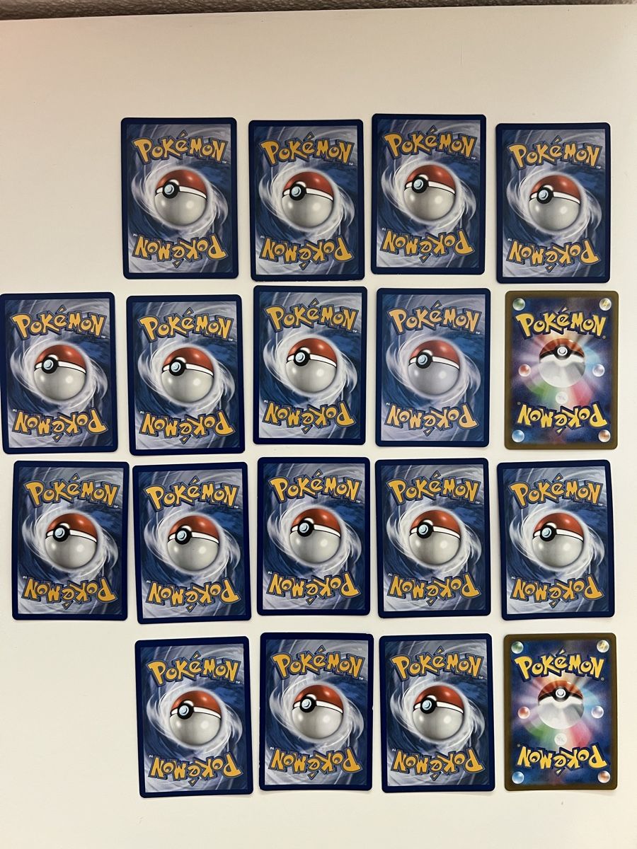 Pokémon Cartes à collectionner:     Pokémon ab 1 - Kartenlot – D'occasion à Lugaggia par pokegirl 4