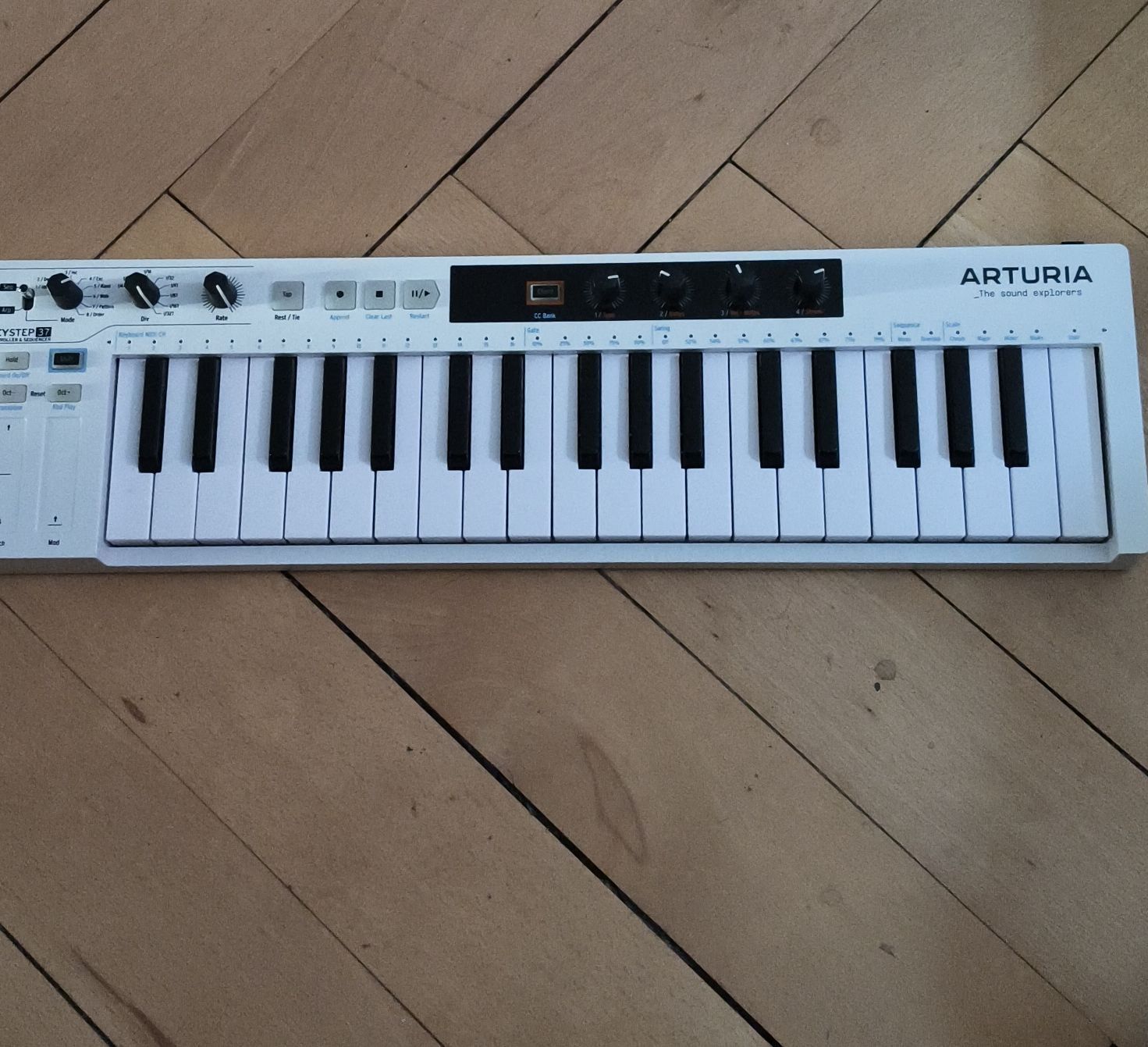 Arturia Strumenti musicali: Arturia KeyStep 37 mk1 – Usato da Bern venduto da loi_5jtn