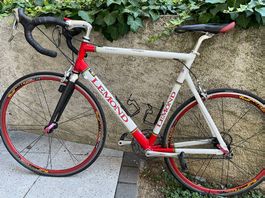 Très beau vélo Greg Lemond
