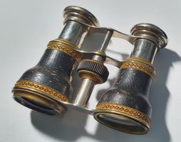 Antikes Opernglas Theaterglas um 1900 Leder Messing