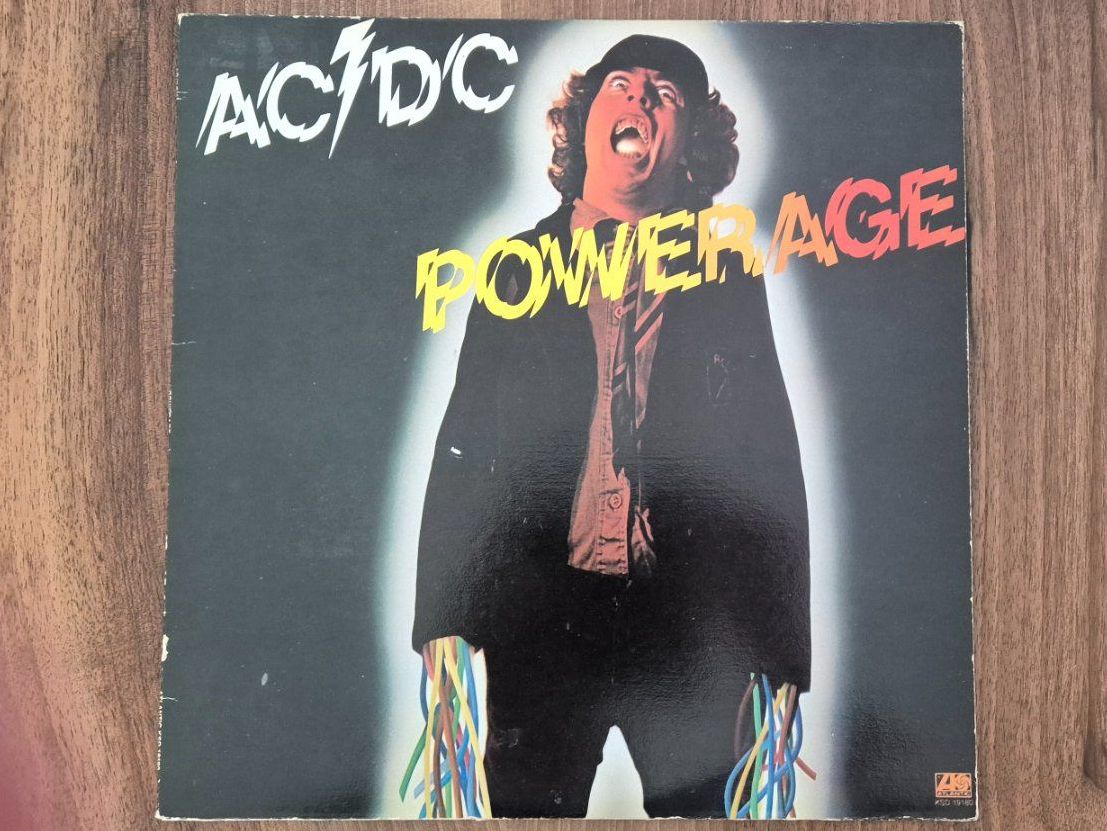 Schallplatten: Vinyl Schallplatte AC/DC Powerage – Gebraucht aus Emmenbrücke von eneredi