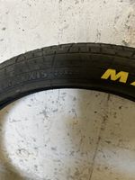 MAXi pneue