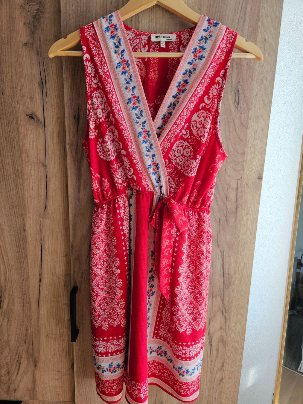 Kleider: Blumenkleider Paket, Grösse S – Gebraucht aus Würenlingen von Nancy_Y 1