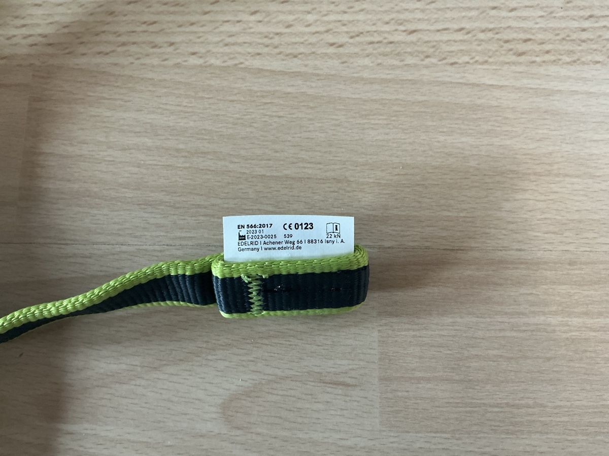 Edelrid Attrezzatura da arrampicata: Standplatz-Schlinge Edelrid verstellbar – Nuovo (secondo la descrizione) da Goldswil venduto da goonk76 1