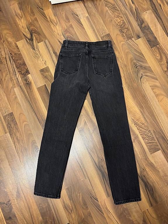 Jeans: Jeans dunkel ONLY Grösse 26/34 – Usato da St. Gallen venduto da mustang96 1