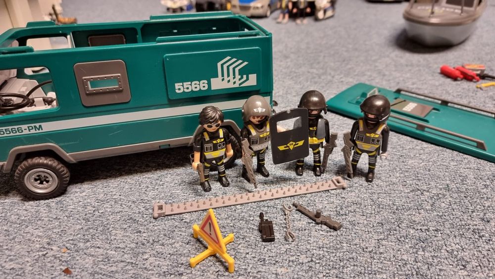 Acheter Playmobil Fourgon Blindé avec Convoyeurs de Fonds 9371