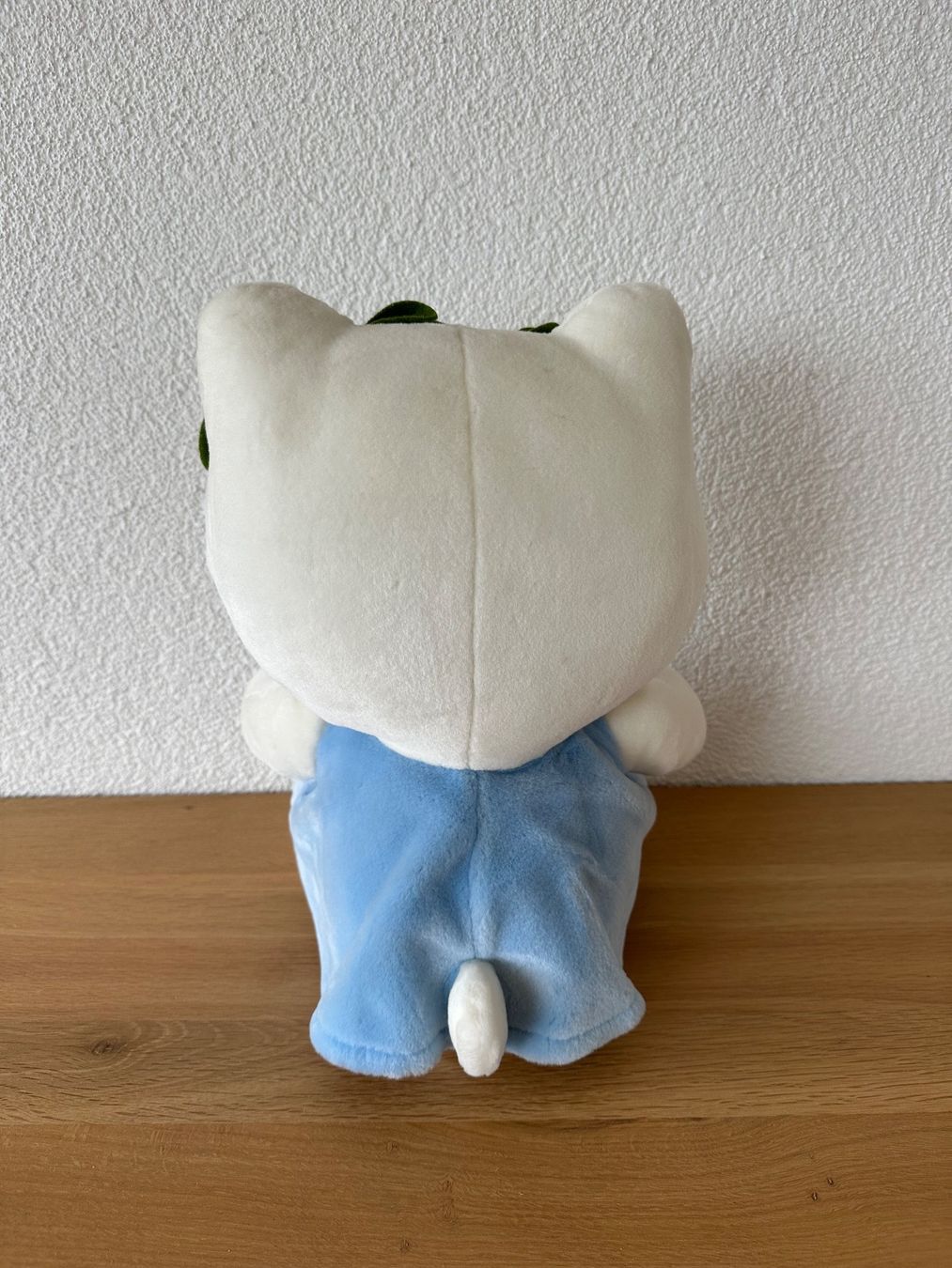Hello Kitty Giocattoli: Hello Kitty Plüschtier gross, hellblau (38cm) – Usato da Glattpark(Opfikon) venduto da AydenM 2