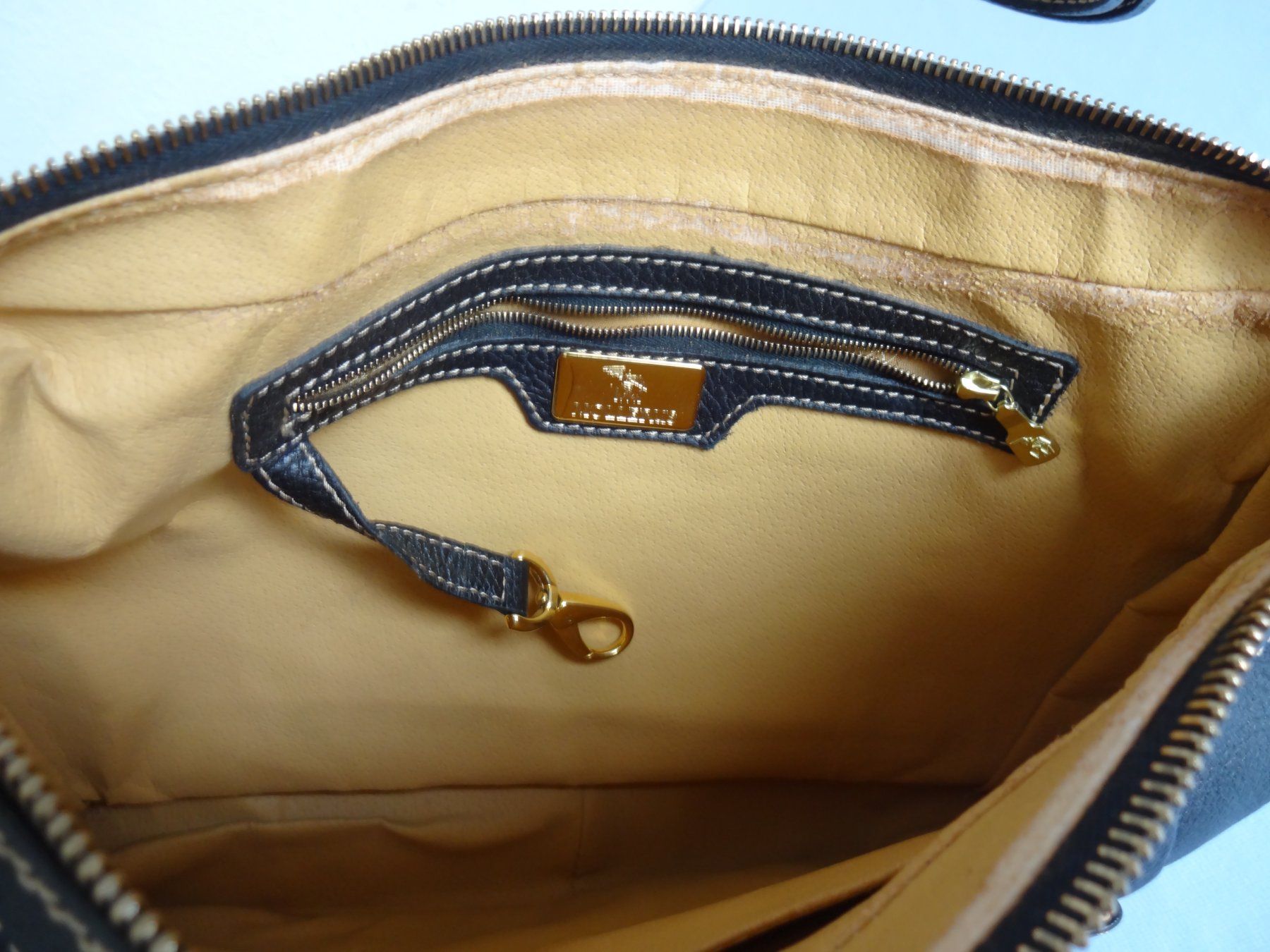 Maison Mollerus Taschen für Damen: Orig."Maison Mollerus" Echtleder Schwarzes Umhängetasche – Gebraucht aus Frauenfeld von rey06 8