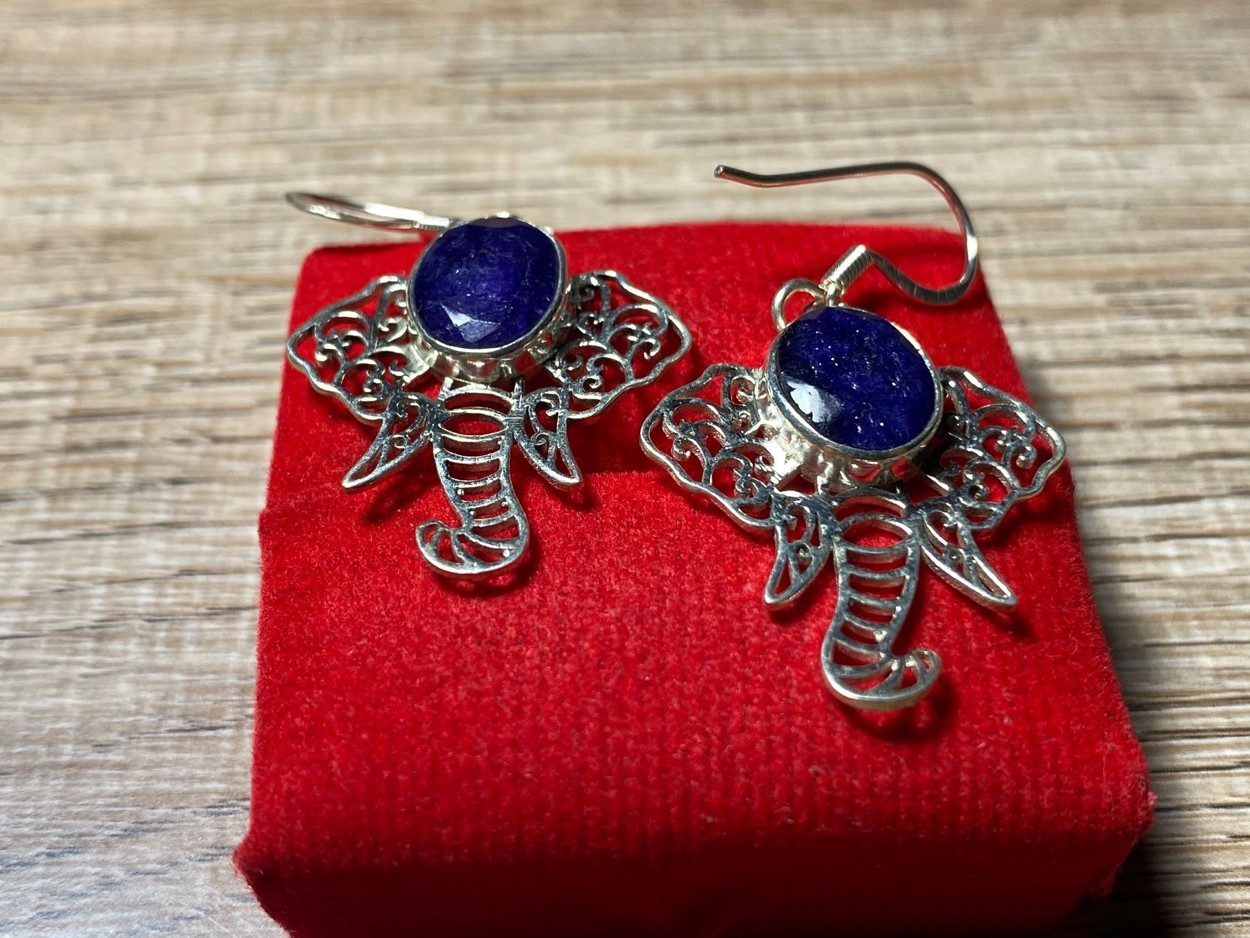 Orecchini pendenti & Orecchini a lobo: Boho Elefant Ohrringe 925 Silber natürlicher Blauer Saphir – Nuovo e nell'imballaggio originale da Laax venduto da Kiki_Kingdom3 7