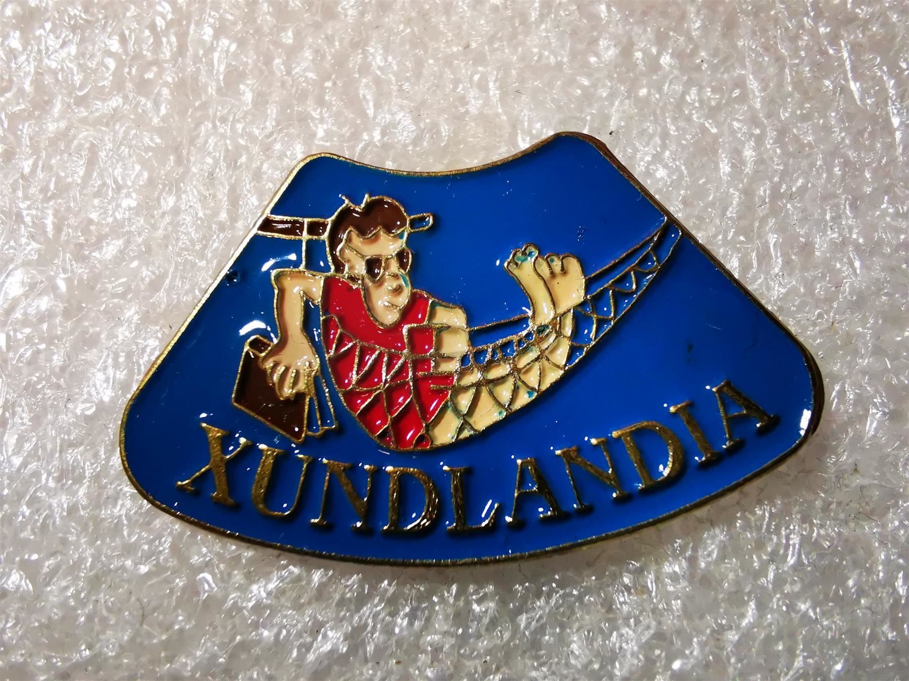 Placchette & Badge: Ansteckpin 76: Xundlandia – Usato da Oppligen venduto da Pin-Fall-Shop