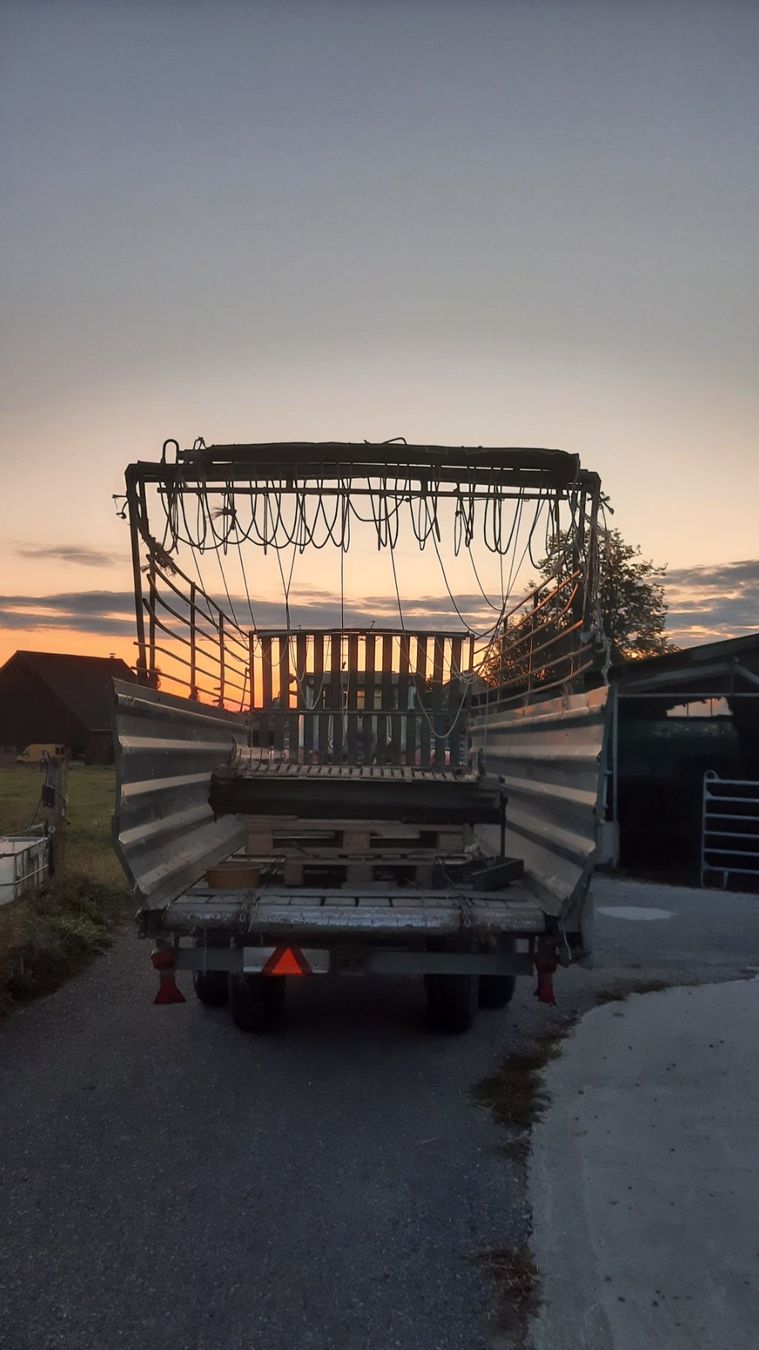Rimorchi: Ladewagen Agrar LW 320D – Usato da Altishausen venduto da Grueematt 9