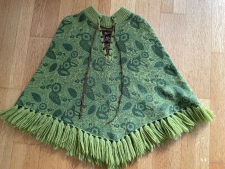 Schöner Poncho von Paul Frank - Gr.S
