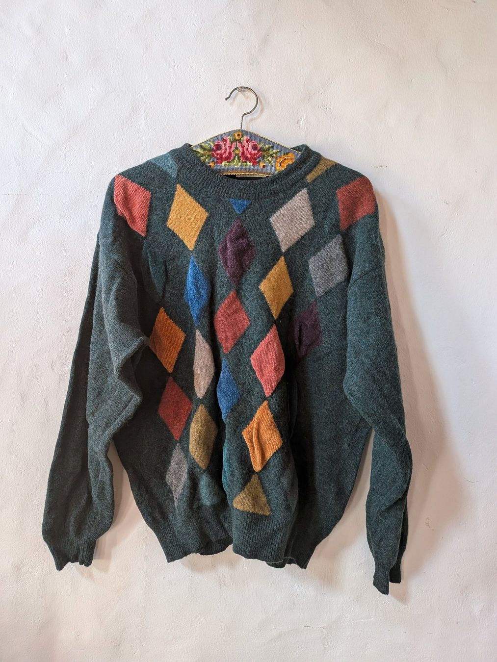 Hugo Boss Maglioni & Felpe: Vintage Hugo Boss Pullover – Usato da Peccia venduto da LillyMarie98 1