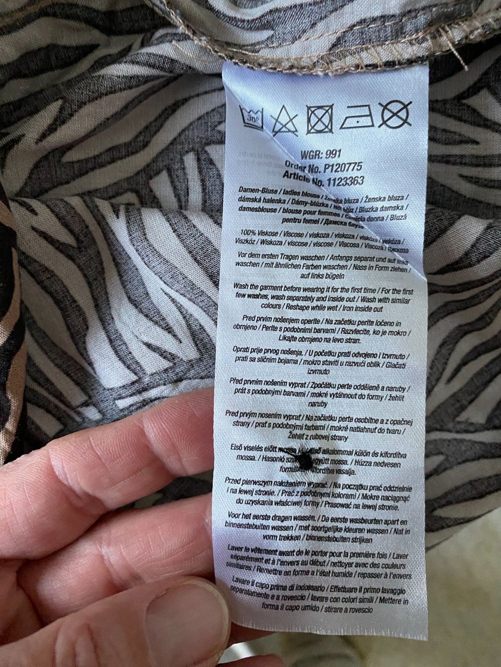 Camicette: bequeme Bluse, Gr. 44 – Nuovo (secondo la descrizione) da Stetten SH venduto da bijoux18 7