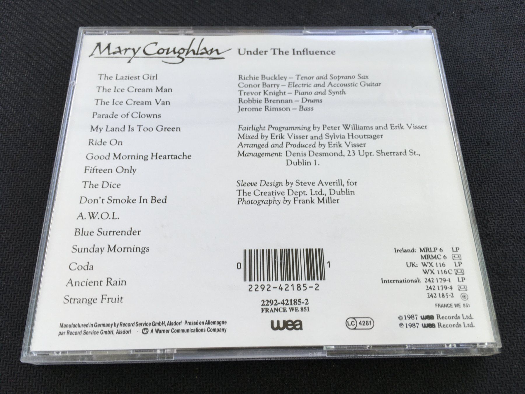 CDs: Mary Coughan - Under the influence -CD- – Gebraucht aus St.Gallen von MedienJoe 2