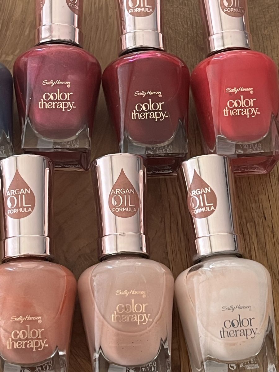 Nagellack: Sally Hansen Color Therapy Nagellack Set 9 Stk. – Gebraucht aus Zürich von tsunrise122 2