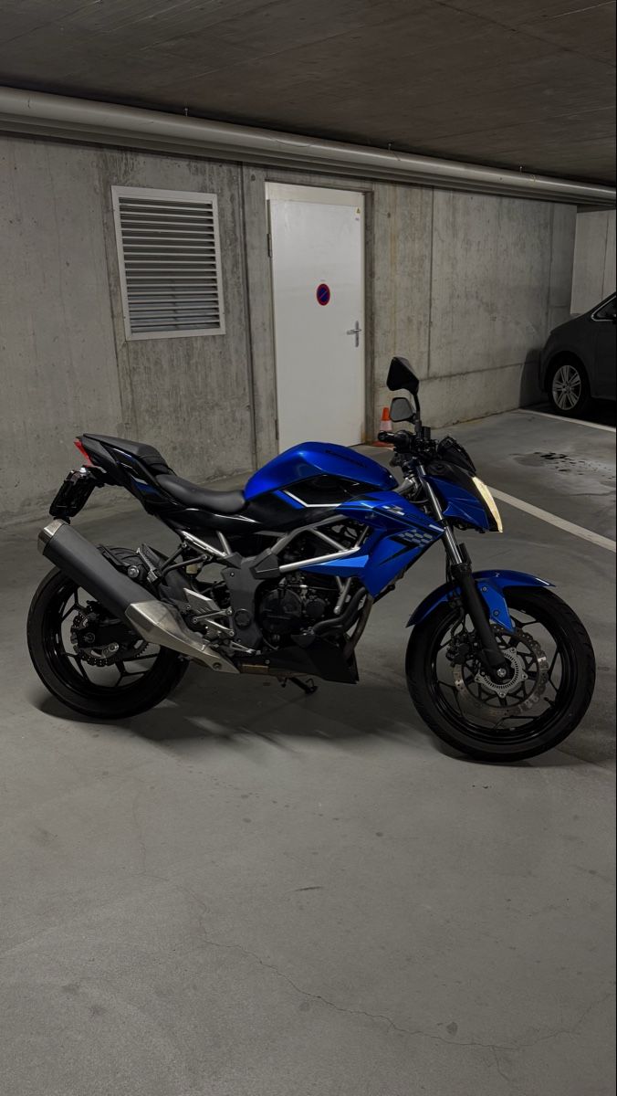 Kawasaki Strada: KAWASAKI Z125 – Usato da Belp venduto da Tschaembi 1