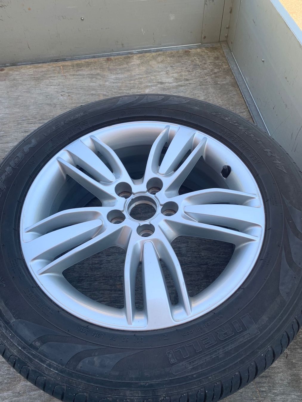 Pirelli Pneumatici & Ruote complete: À vendre jeu de 4 roues complètes – Usato da Martigny venduto da jcorbill