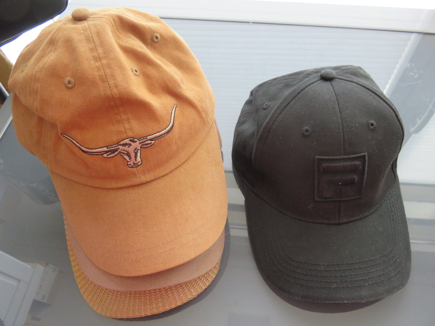 Chapeaux, bonnets & casquettes: 4  NEUE CAPS – Neuf (Voir description) à Lachen SZ par portofino01 1