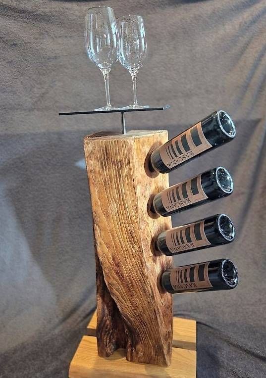 Articoli in legno: Weinständer Holzsäule Kastanienholz – Usato da Mettendorf TG venduto da 892421 1