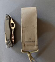 Couteau de soldat * Victorinox * Avec étui * Neuf