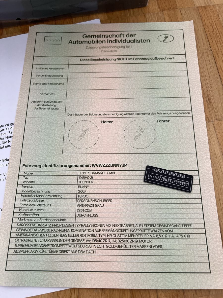 Minichamps Modellautos: JP Kraemo VW Golf Thunderbunny Modellauto – Neu (gemäss Beschreibung) aus Obfelden von Moscheli 6