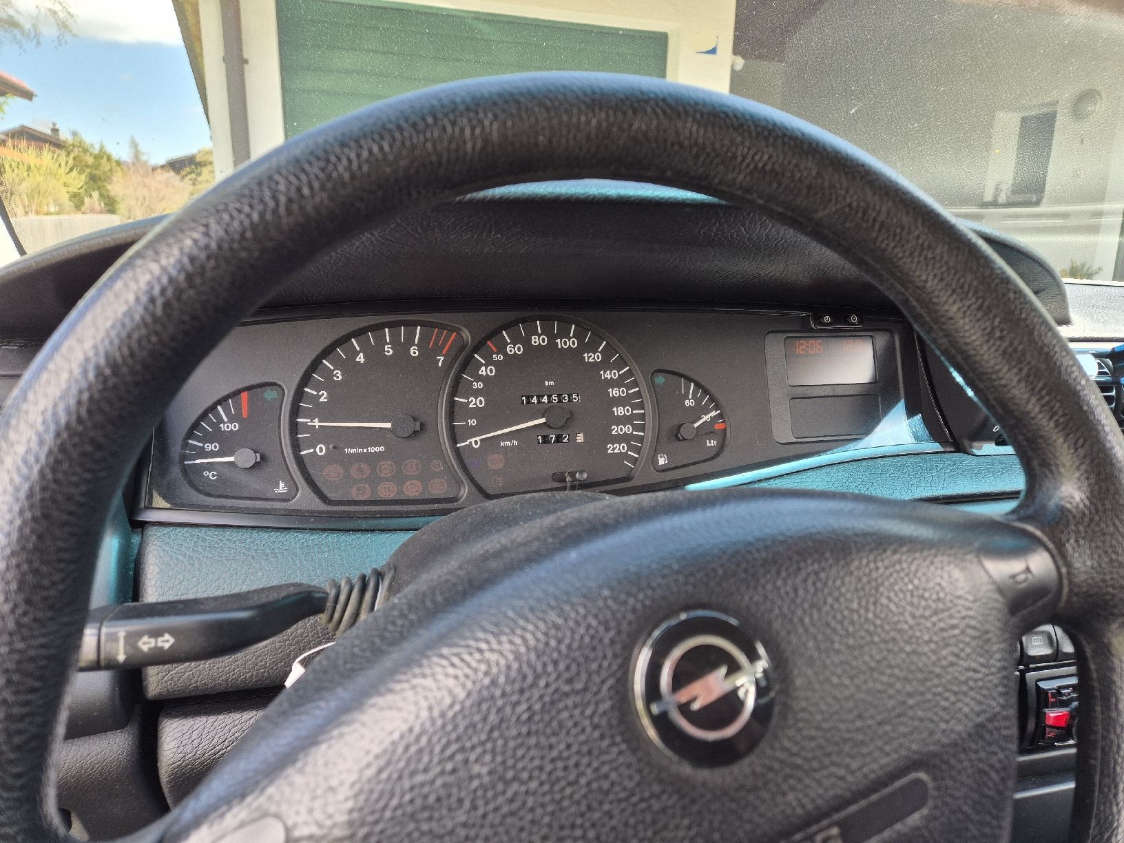 Opel Automobili: Opel Omega B 2.0 16V GL Caravan – Usato da Lachen SZ venduto da bow_wdl9 8