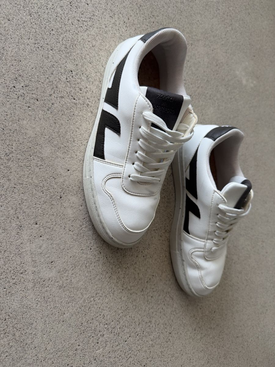 Chaussures femmes: Nespresso Sneakers Grösse 38 – D'occasion à Schlieren par cor_jgb7