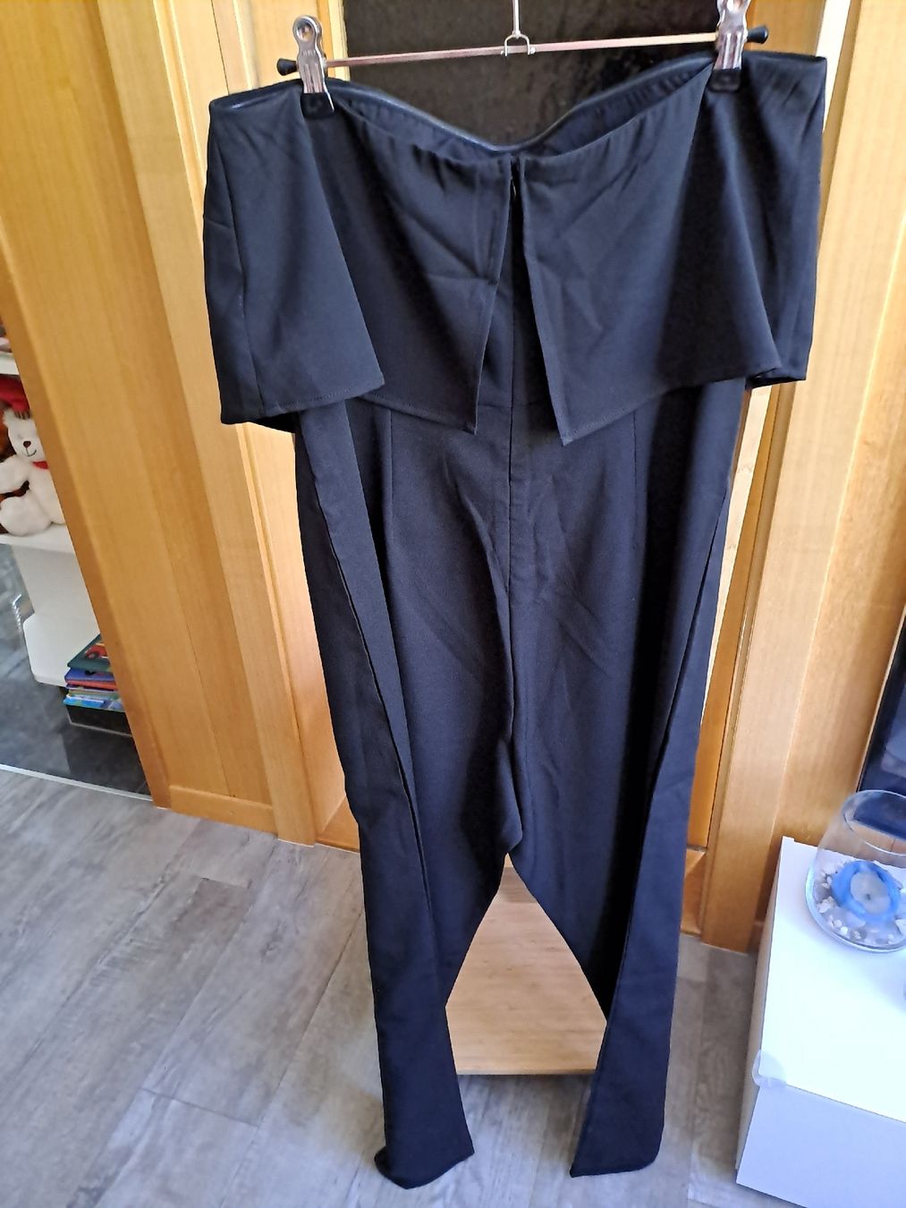 Jumpsuits: Jumpsuit schwarz Gr 42 mit Etikett – Neu und originalverpackt aus Rickenbach LU von bishiida 1