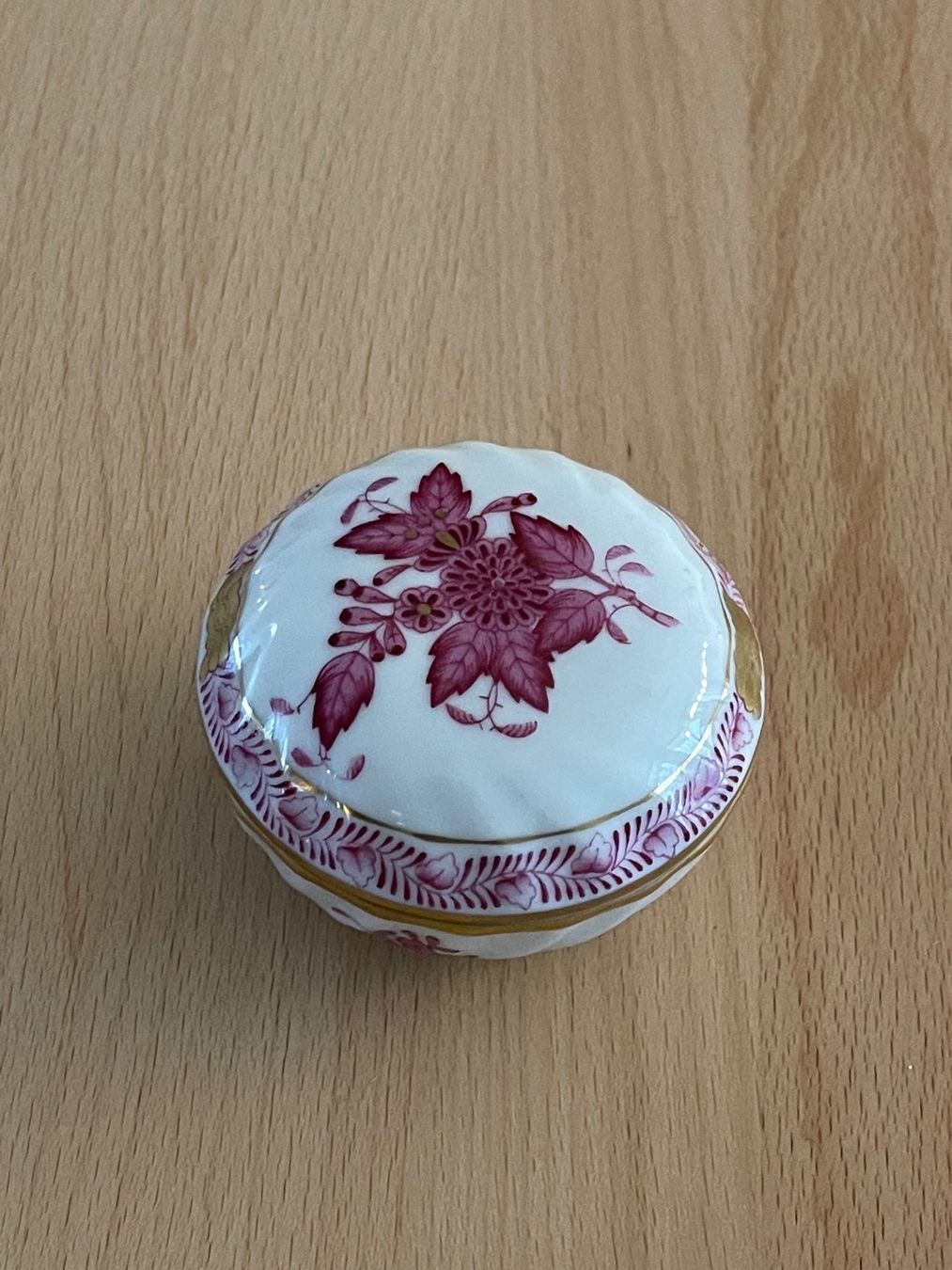 Sonstige Dekorationen & Accessoires: Herend Dose Porzellan – Gebraucht aus Zürich von Ddechkovd