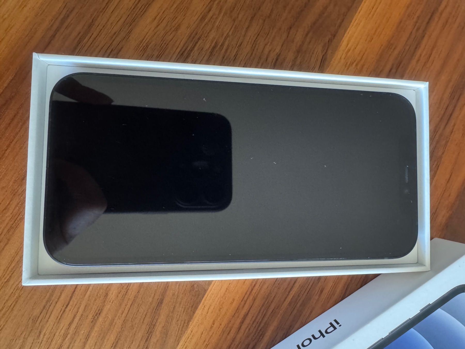Apple Telefoni cellulari / Smartphones: iPhone 12, black, 128GB mit Hülle – Usato da Feuerthalen venduto da o_SiRiN_o 6