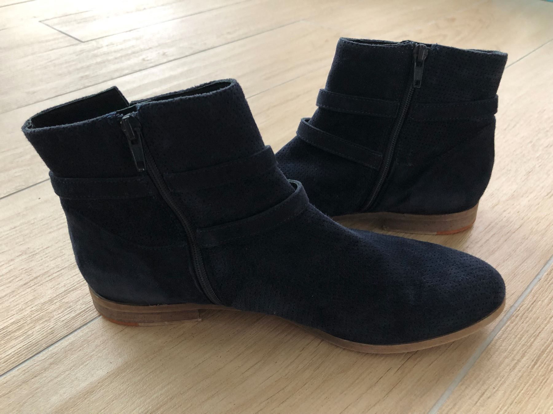 Calze: Bottines Minelli / Minelli Stiefeletten – Nuovo (secondo la descrizione) da La conversion venduto da Repio 2