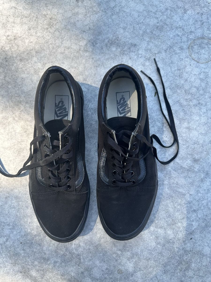 Vans Scarpe da uomo: Vans, schwarz, US 10.5 EUR 44 – Usato da Muenchenstein venduto da Holiduli
