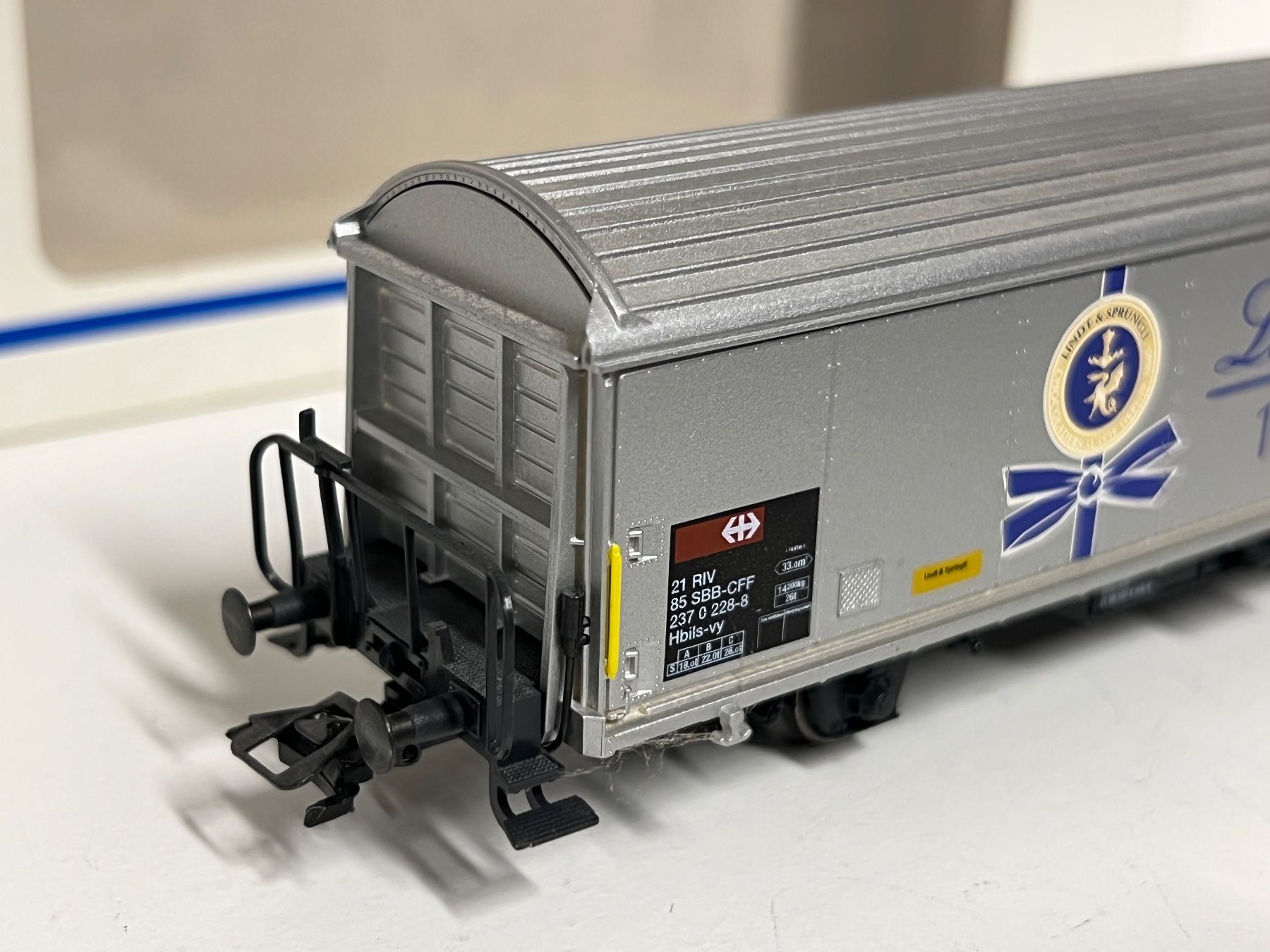 Märklin Modellini di ferrovie: Märklin MRKL84735-8 CFF WAG LINDT – Nuovo (secondo la descrizione) da Neuenhof venduto da ludovicco 2