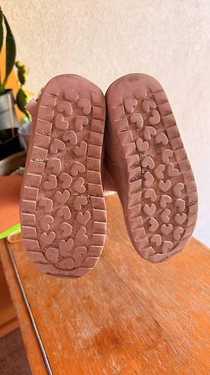 Damenschuhe: botes hiver – Gebraucht aus Penthalaz von Brunogtr35 1