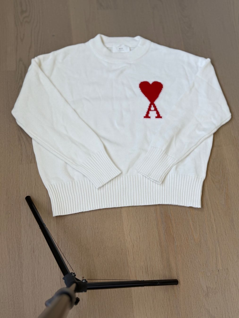 Pulls & Sweat-shirts: Ami Pullover M – Neuf (Voir description) à Allschwil par lor_6cgq
