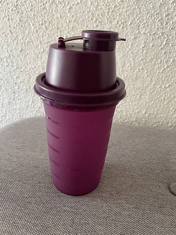 Behälter & Ähnliches: Tupperware Shaker 250 ml – Gebraucht aus Künten von Gubapri
