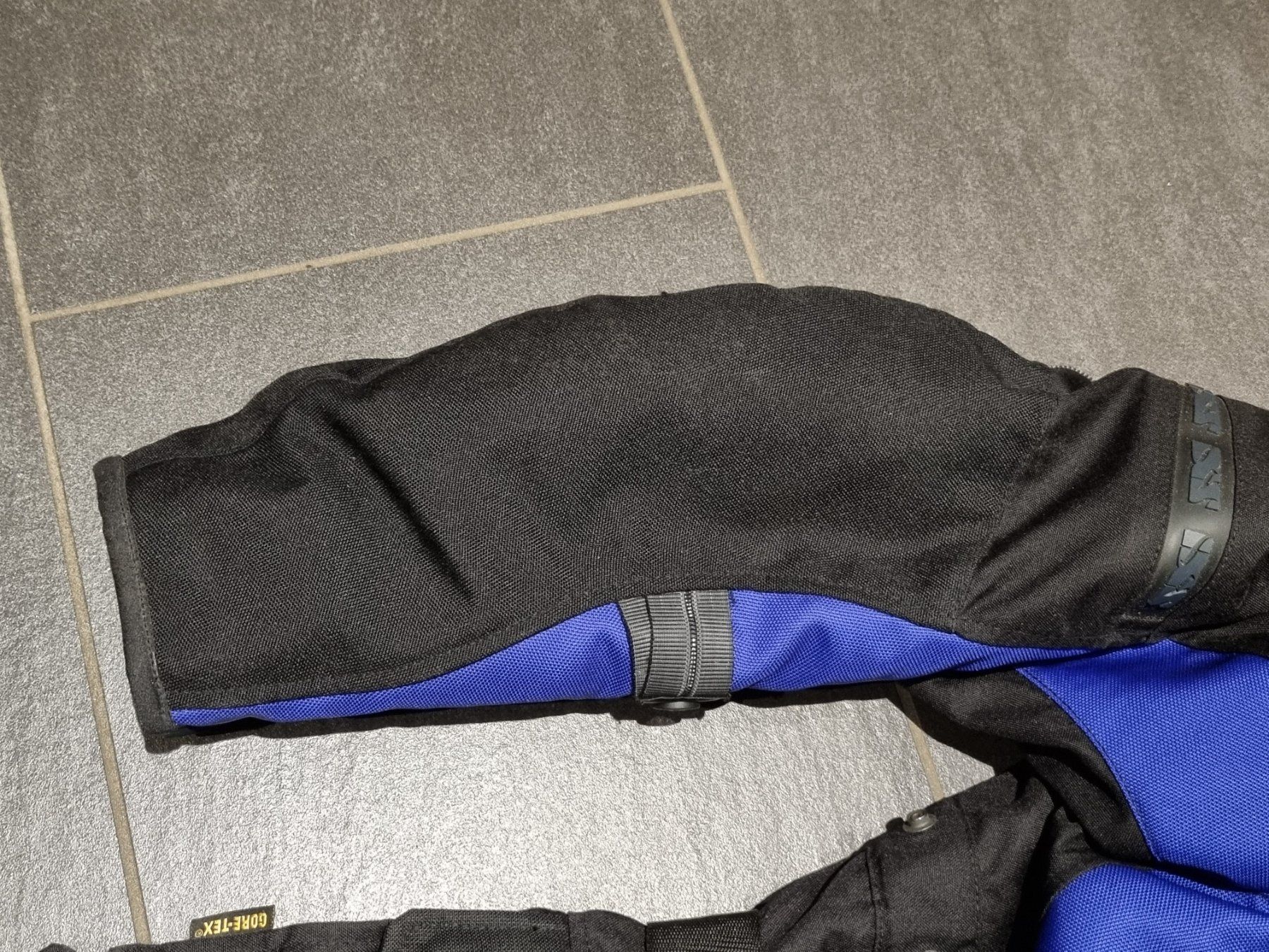 IXS Giacche: Motorradjacke IXS - Grösse L – Nuovo (secondo la descrizione) da Wattwil venduto da adlerhorst73 4