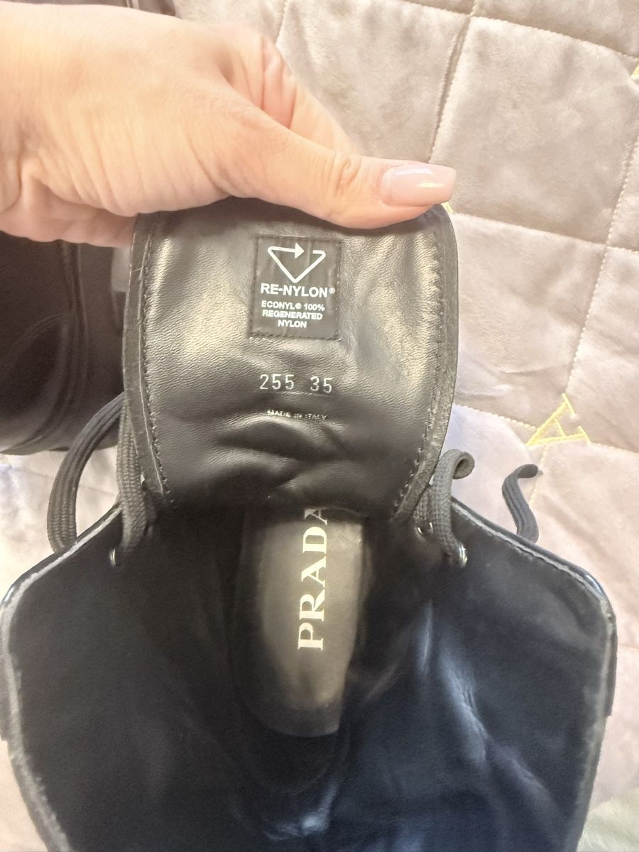 Prada Scarpe da donna: Prada Monolith leather boots – Nuovo (secondo la descrizione) da Genève venduto da iri_f78b 6