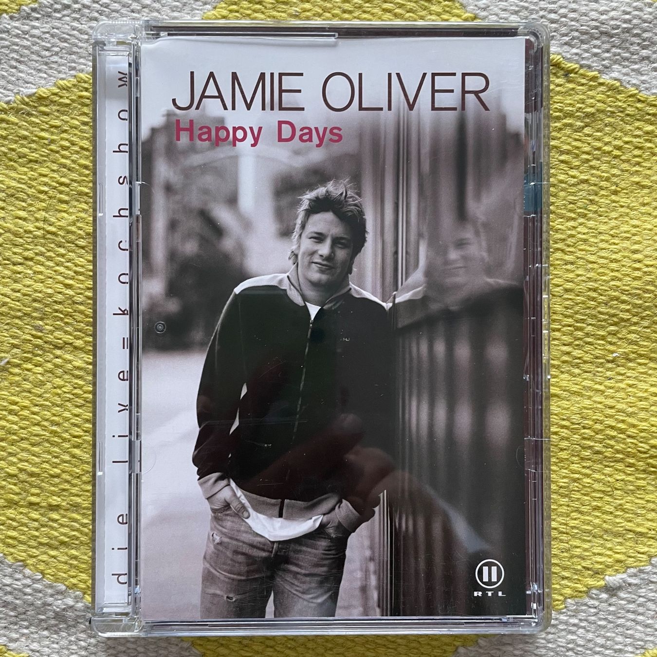 Tutti i DVDs: JAMIE OLIVER-DVD HAPPY DAYS – Usato da Rorschacherberg venduto da CD-Roli