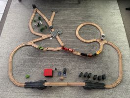 Holzeisenbahn, Brio Bahn mit einer anderen Marke gemischt