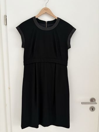 Robe noire Céline 