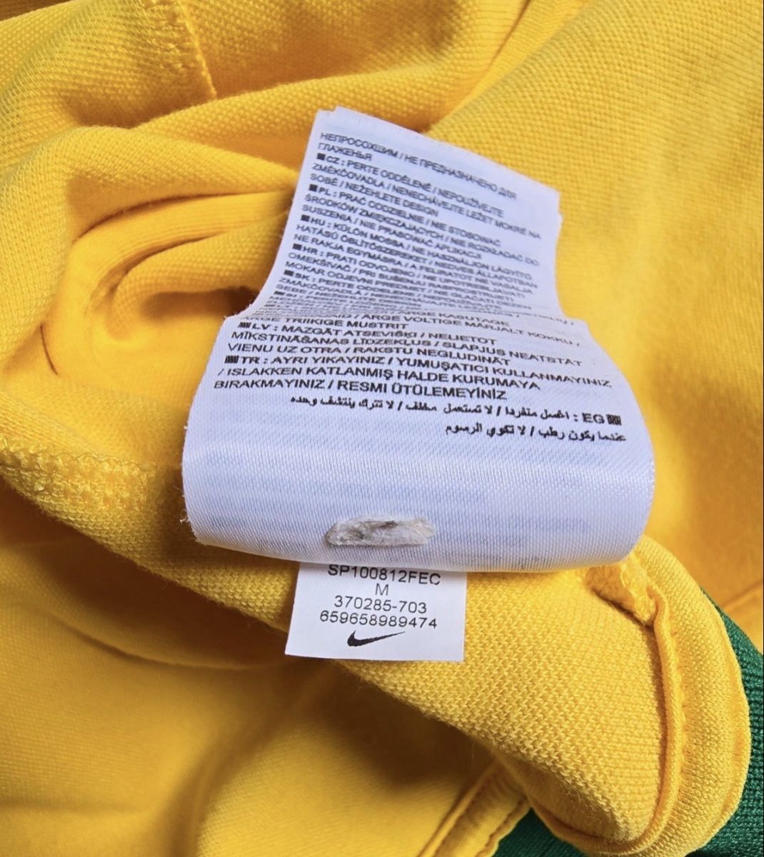 Nike Giacche: Brasilien Jacke 2010 Grösse M – Nuovo (secondo la descrizione) da St. Gallen venduto da ome_g8v2 4
