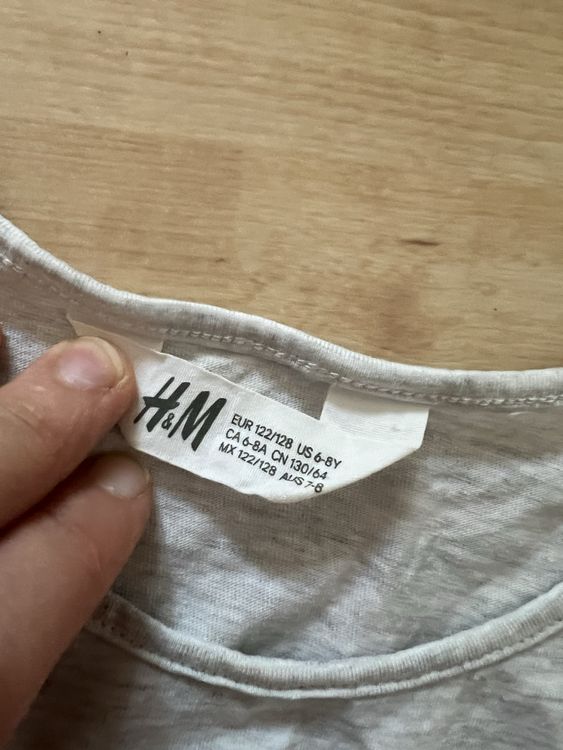 H&M Kleiderpakete & -sets: “2 Sommerkleider für Mädchen von H&M, Größe 122/128 – Gebraucht aus Zürich von Vma_reuse 2