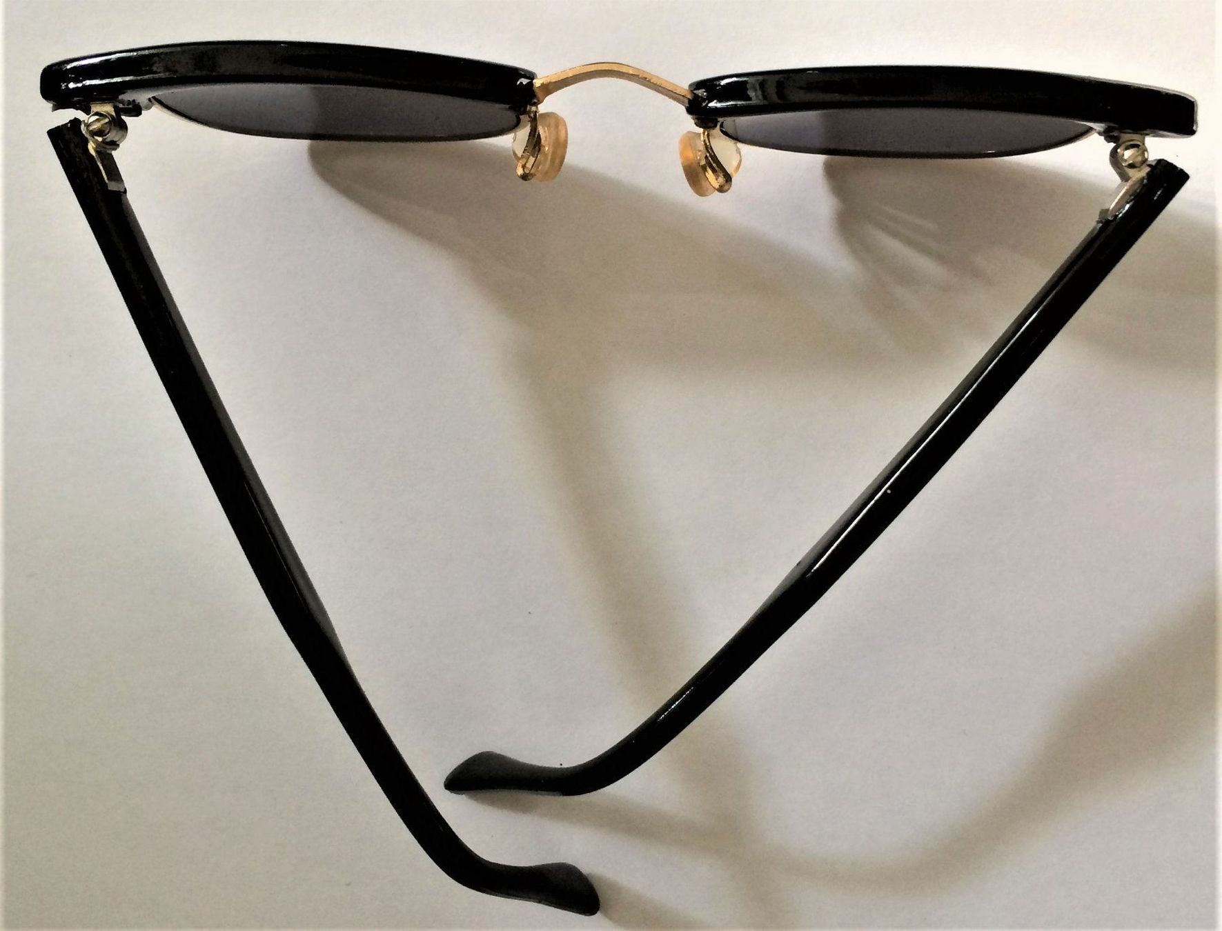 Brillen & Gläser: Kinder Sonnenbrille, Gläser grau, UV Protection – Neu und originalverpackt aus Adliswil von vette56 1
