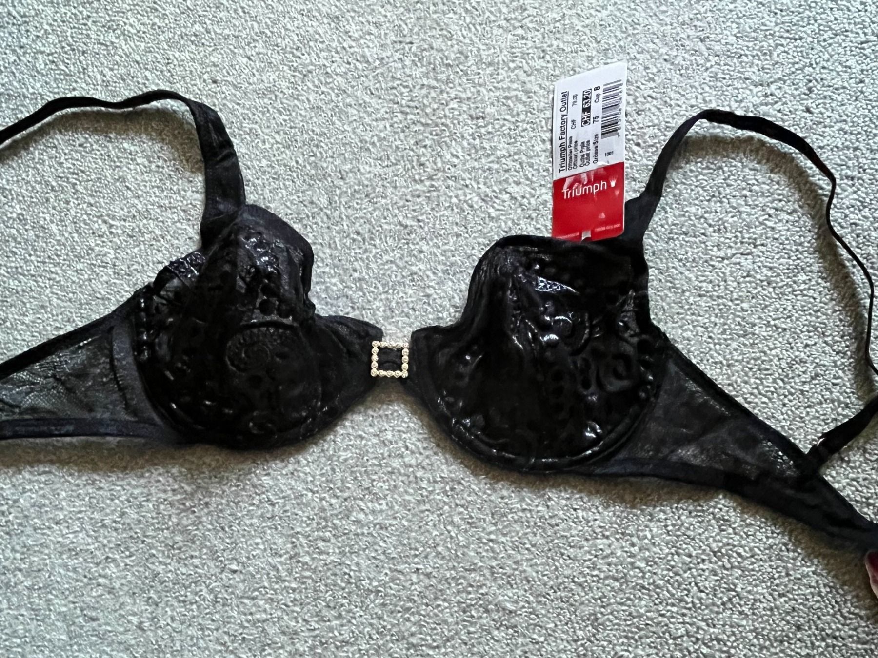 Triumph Altra biancheria intima: 2 TRIUMPH BH.  Gr  75 B  (oder 70 D)  Fabrikneu – Nuovo e nell'imballaggio originale da Rekingen AG venduto da Barmaleus 4
