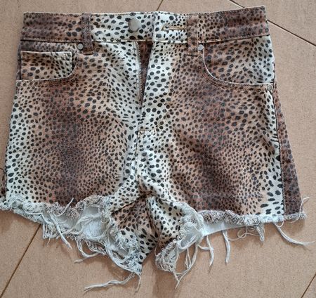 Shorts Mädchen/Damen Grösse 32 s. Abmessungen Bilder