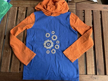 Unikat Hoodie-Shirt, Gr.134/140, blau-orange