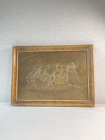 Ancien tableau animalier en relief, signé 